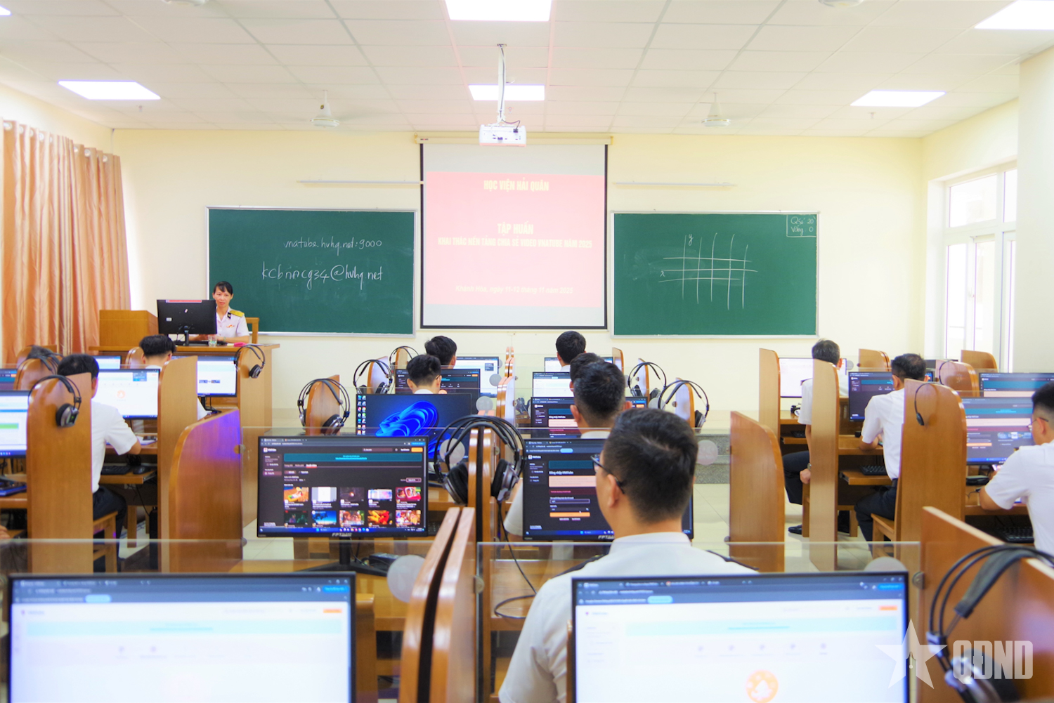 Học viện Hải quân bồi dưỡng đội ngũ giảng viên thích ứng với môi trường số